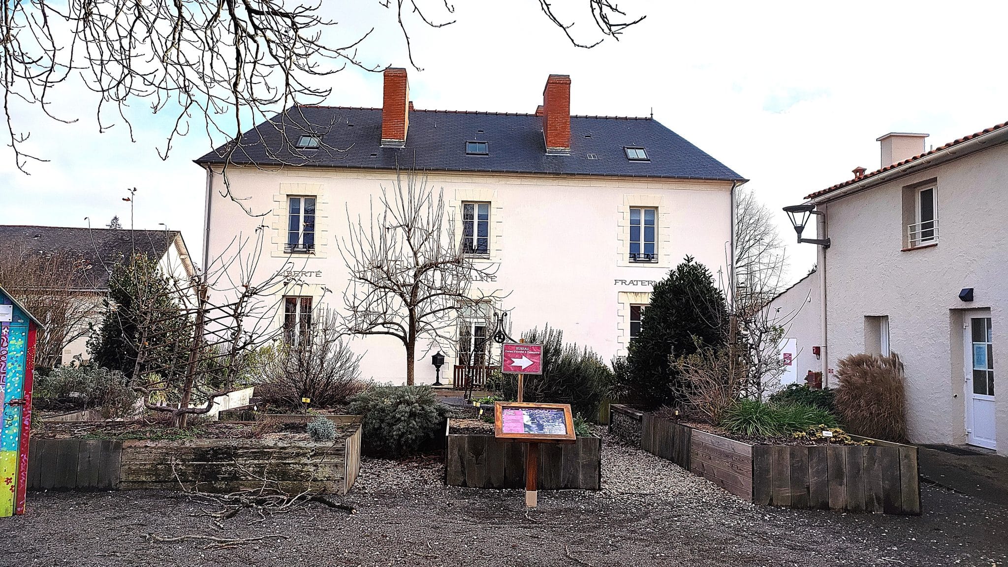 Mairie Avant
